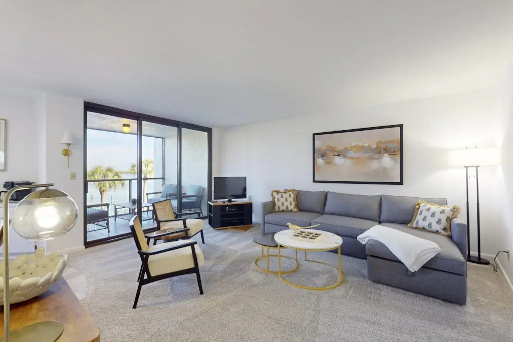 Retreat, Relax, & Repeat in Riverside
