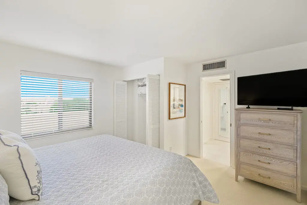 A Heavenly Riverside