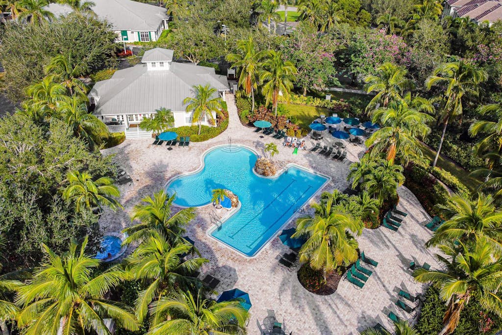 Water view condo w/ access to community amenities, wifi, & outdoor private patio