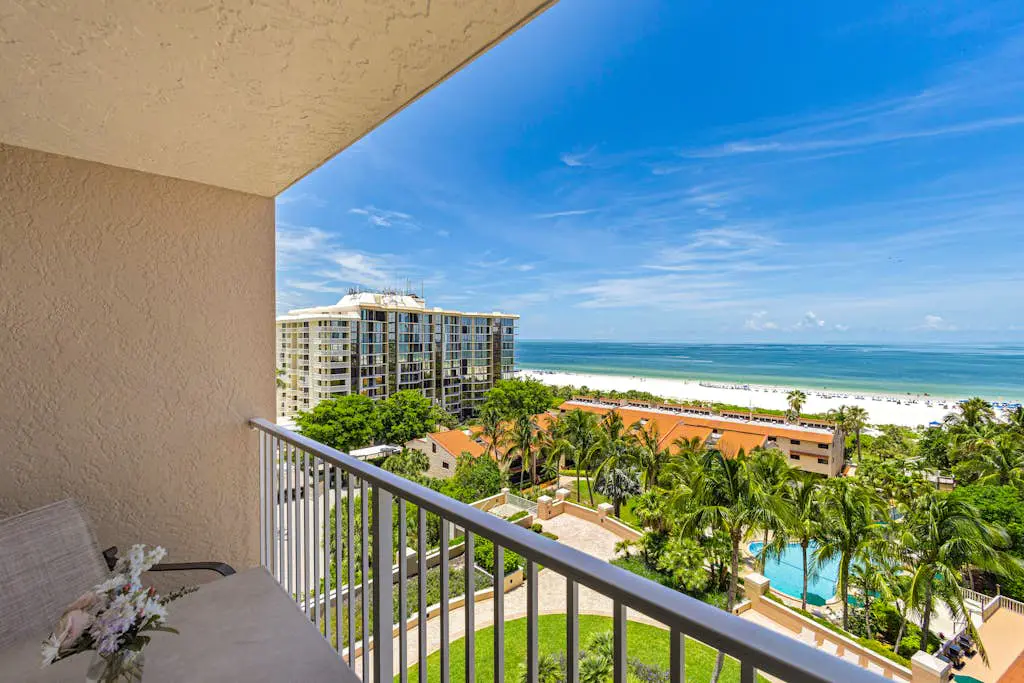 Seashells and Sunshine Marco Beach Ocean Resort Condominiums #1105