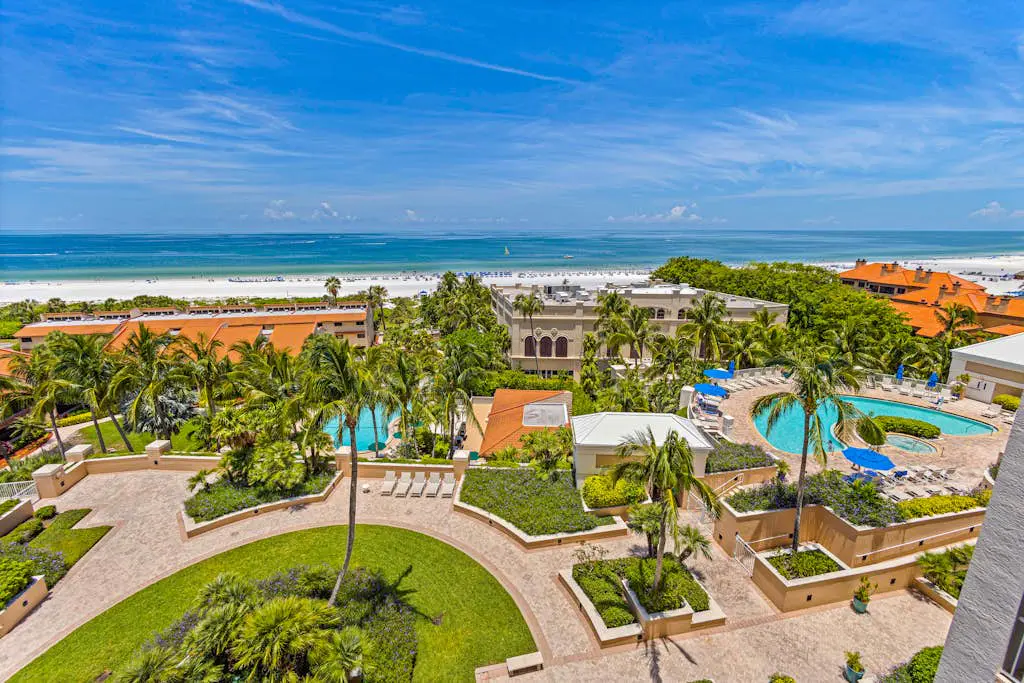 Seashells and Sunshine Marco Beach Ocean Resort Condominiums #1105