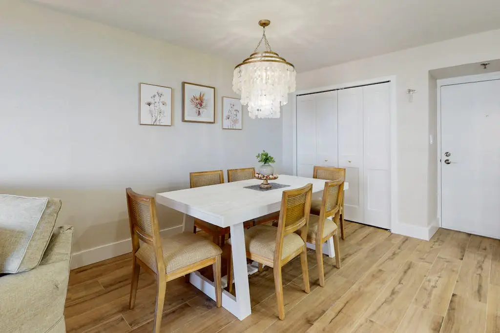 Fully Renovated - Seaview Suite