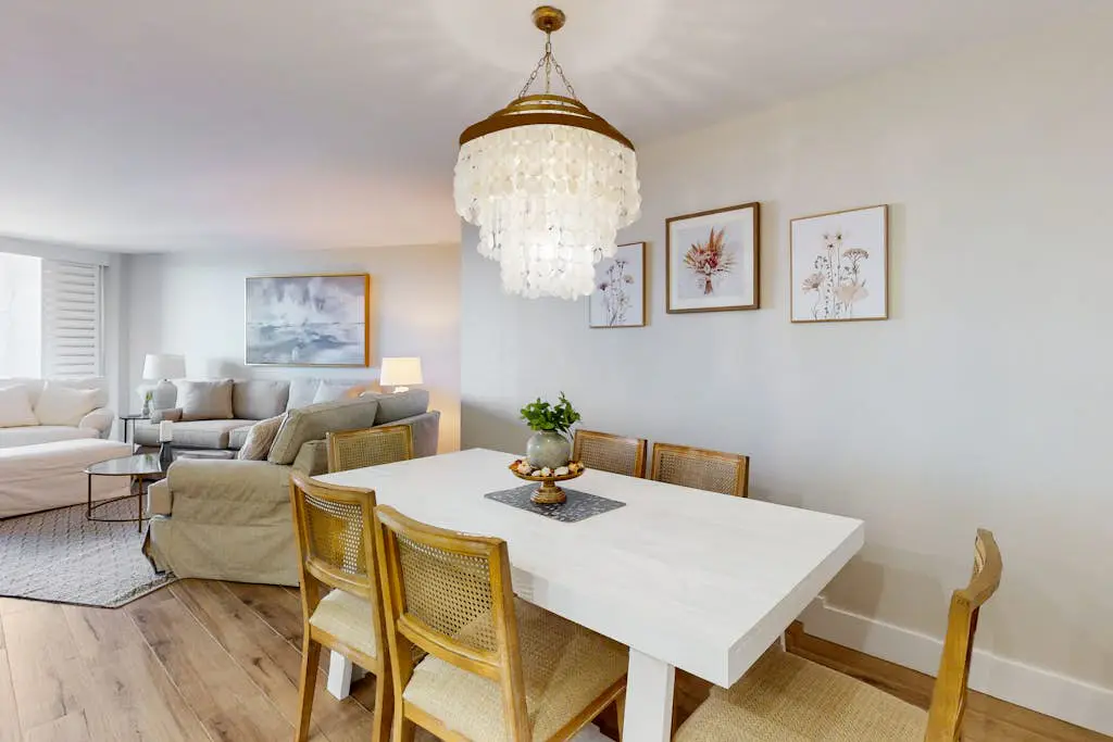 Fully Renovated - Seaview Suite