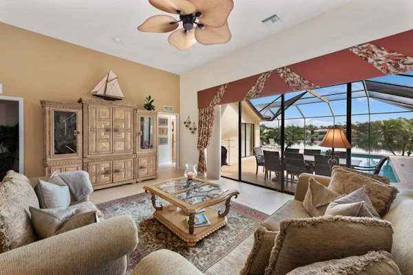 Lakeside paradise with private pool, tennis courts, and more