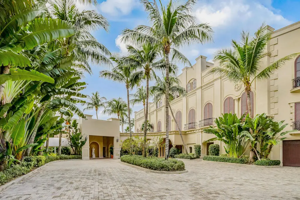 Marco Beach Ocean Resort Condominiums #607