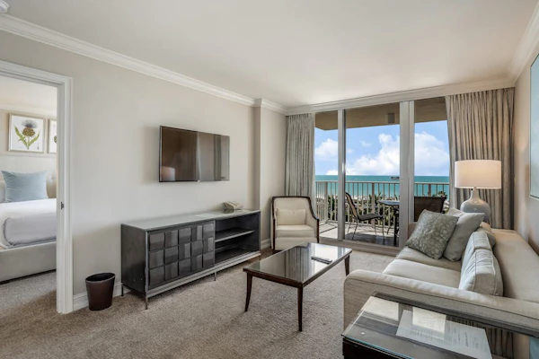 Gulf-front condo with pool, hot tub, & central AC - snowbird-friendly