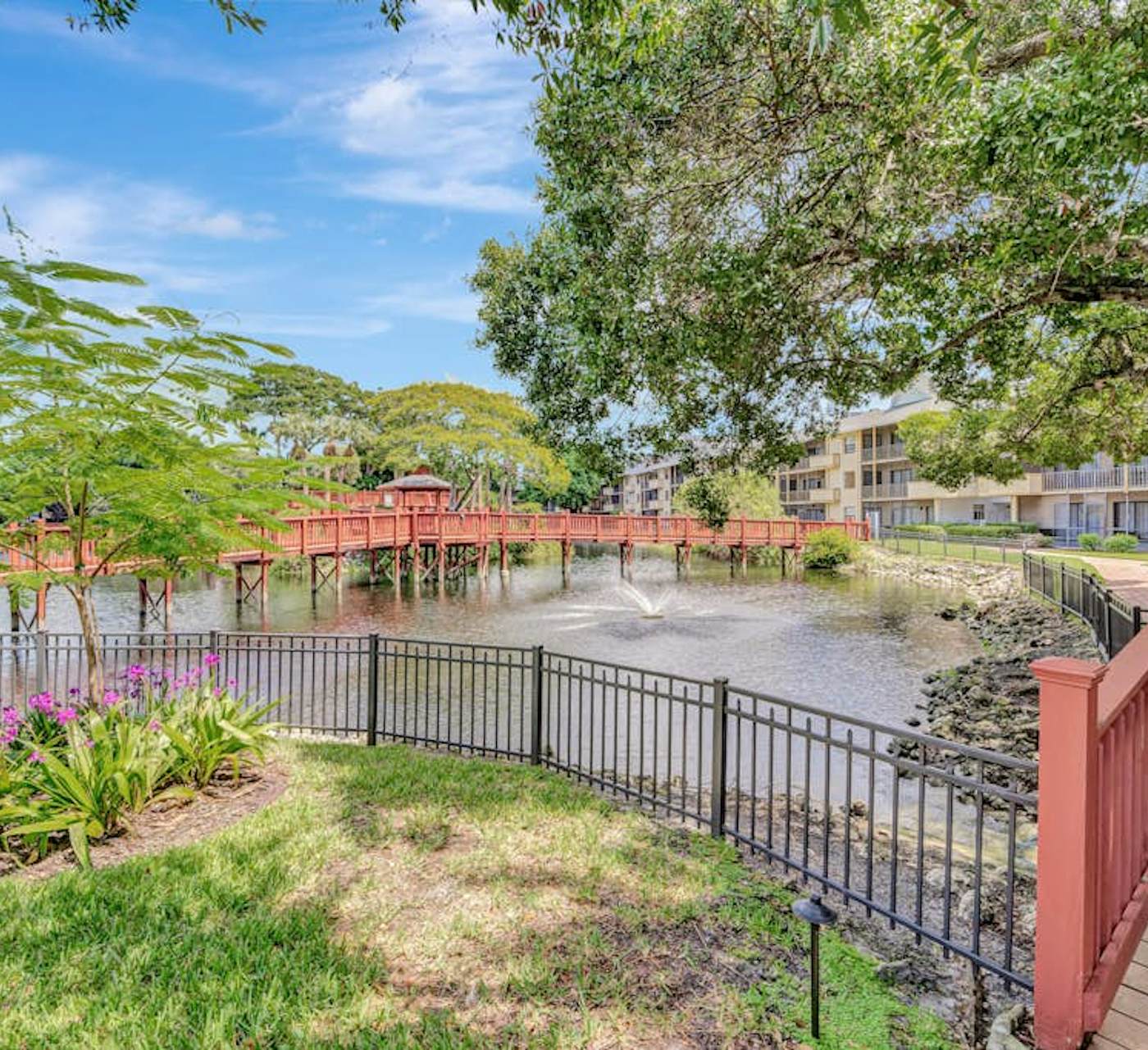 A Foot in the Shore | 2 Bed Naples, FL Condo