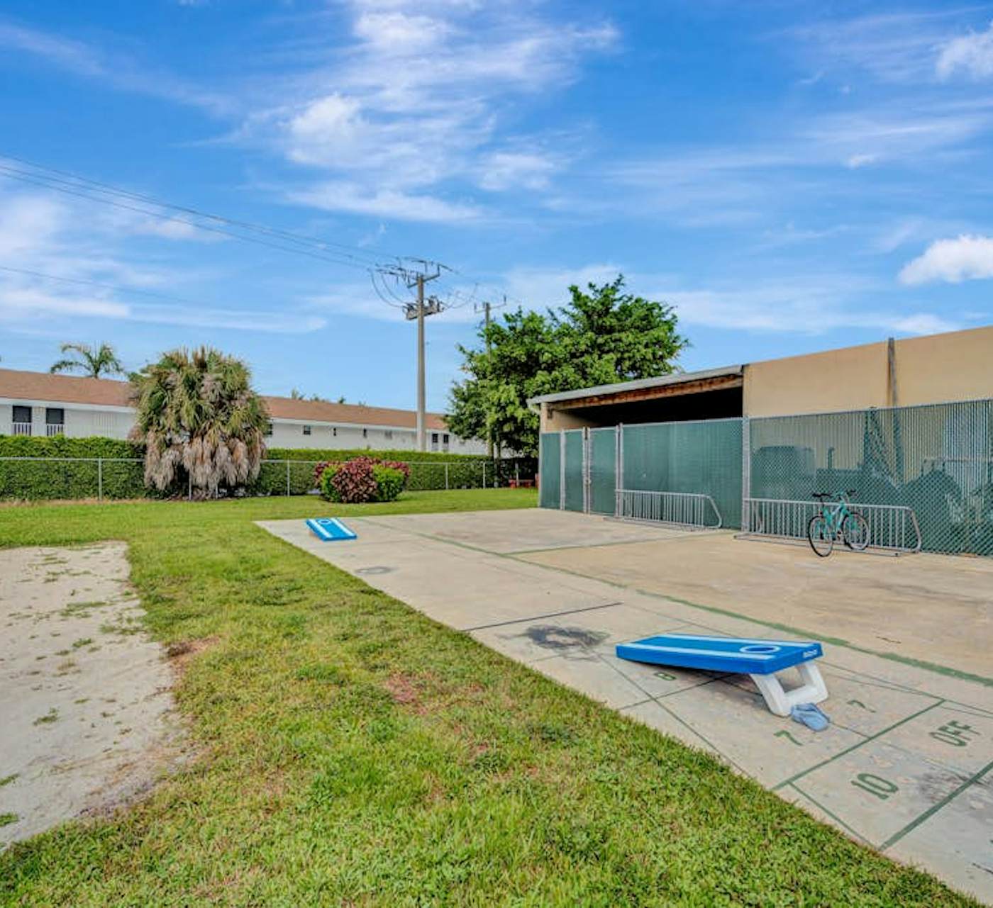 A Foot in the Shore | 2 Bed Naples, FL Condo