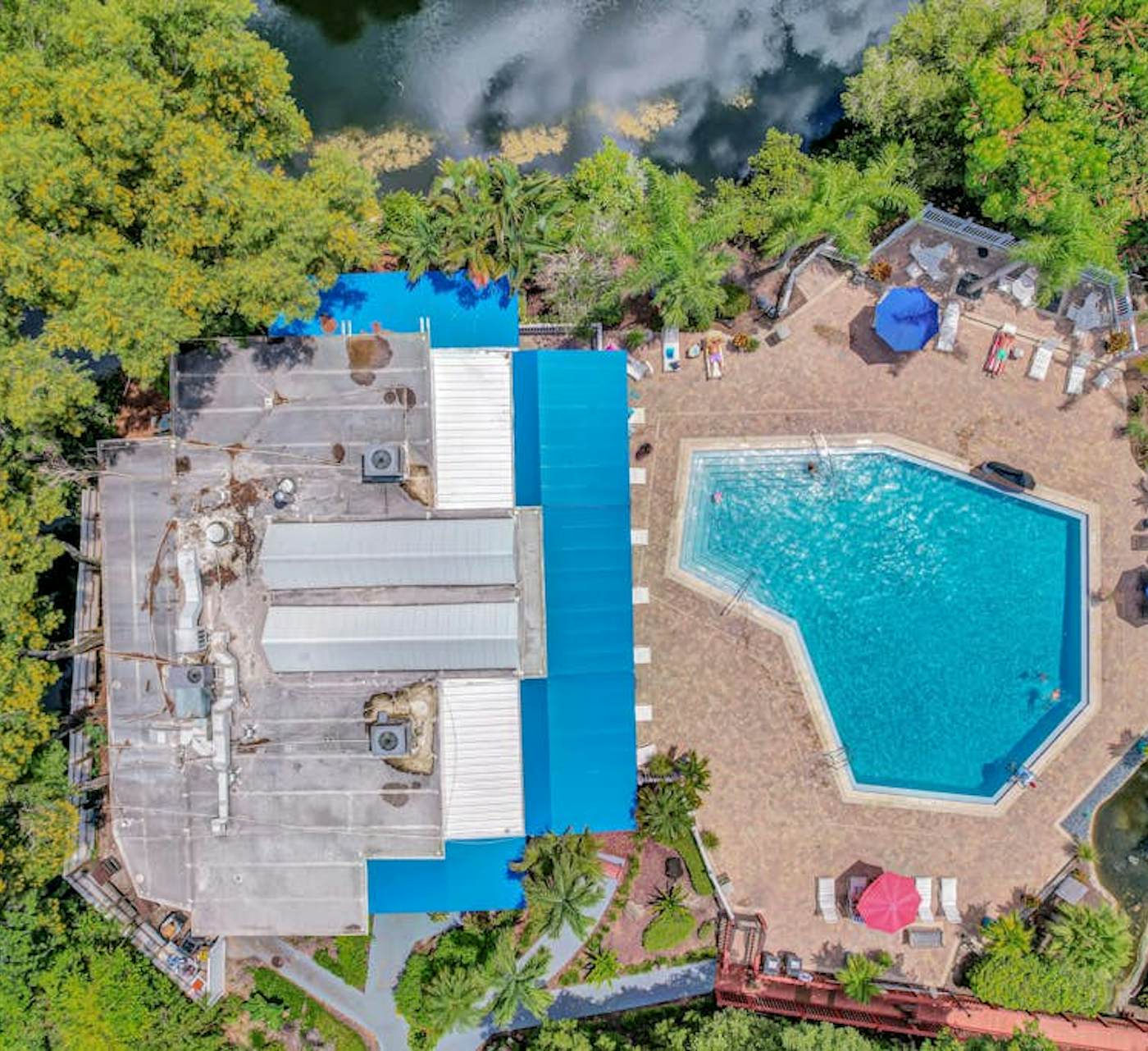 A Foot in the Shore | 2 Bed Naples, FL Condo