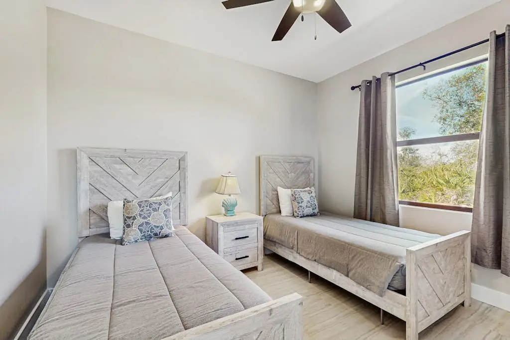 Sunny Pines Retreat