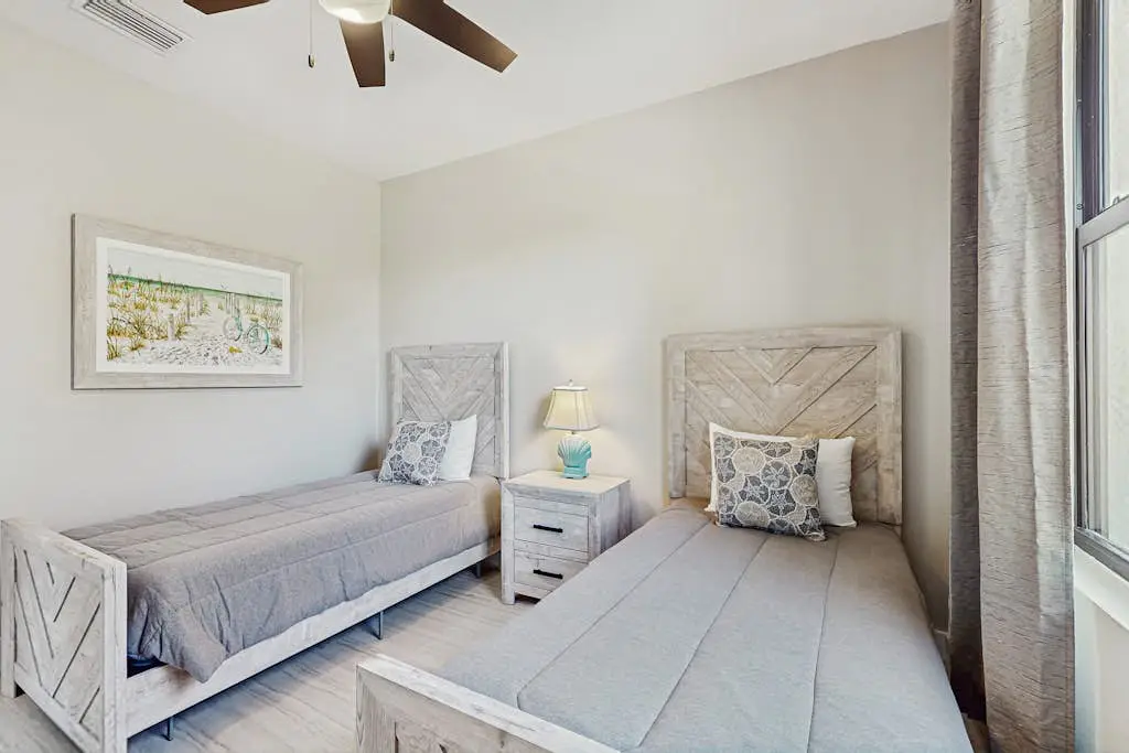 Sunny Pines Retreat