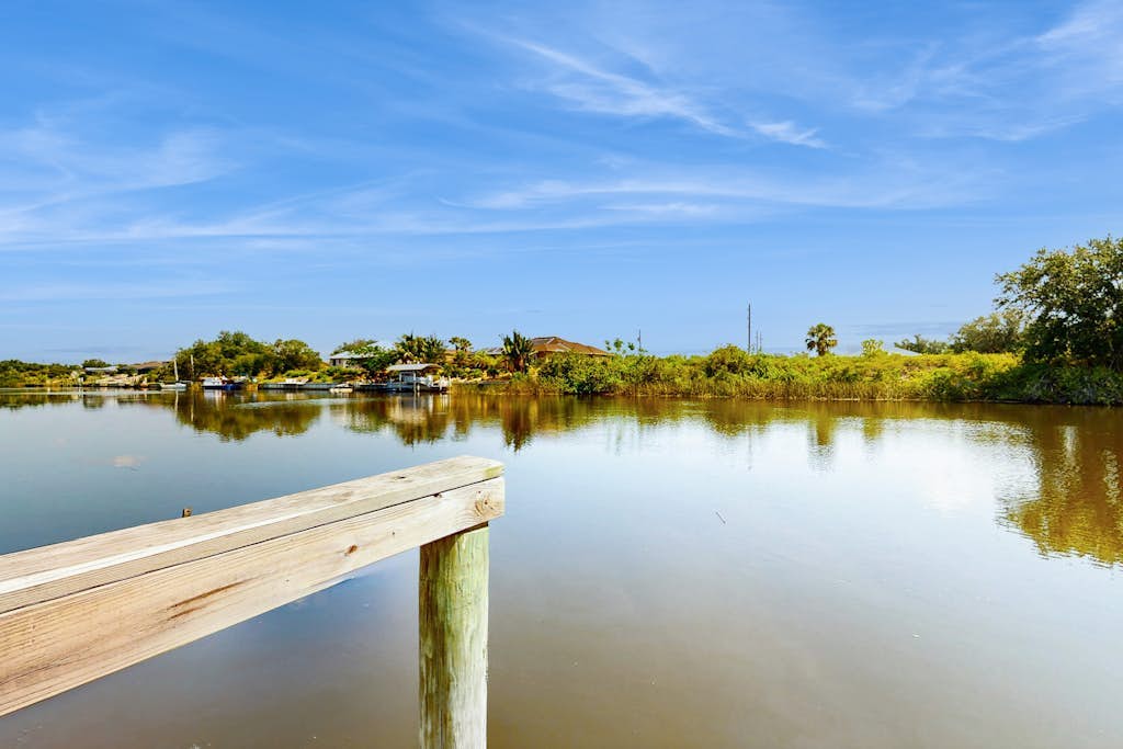 Relax, Recharge & Explore. Your Waterfront Getaway Awaits.