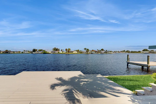 Ultimate Waterfront Getaway with 2 Private Docks, Pool, Free Waterpark Tickets