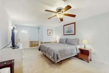 Blissful Beach Retreat Super