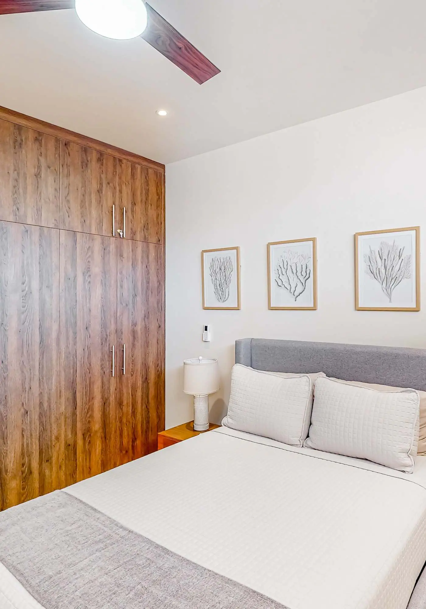 Stunning 2 BR - Pool - Awesome amenities