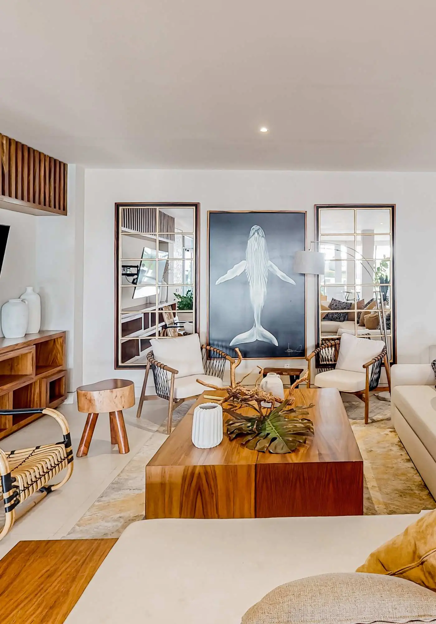 Stunning 2 BR - Pool - Awesome amenities