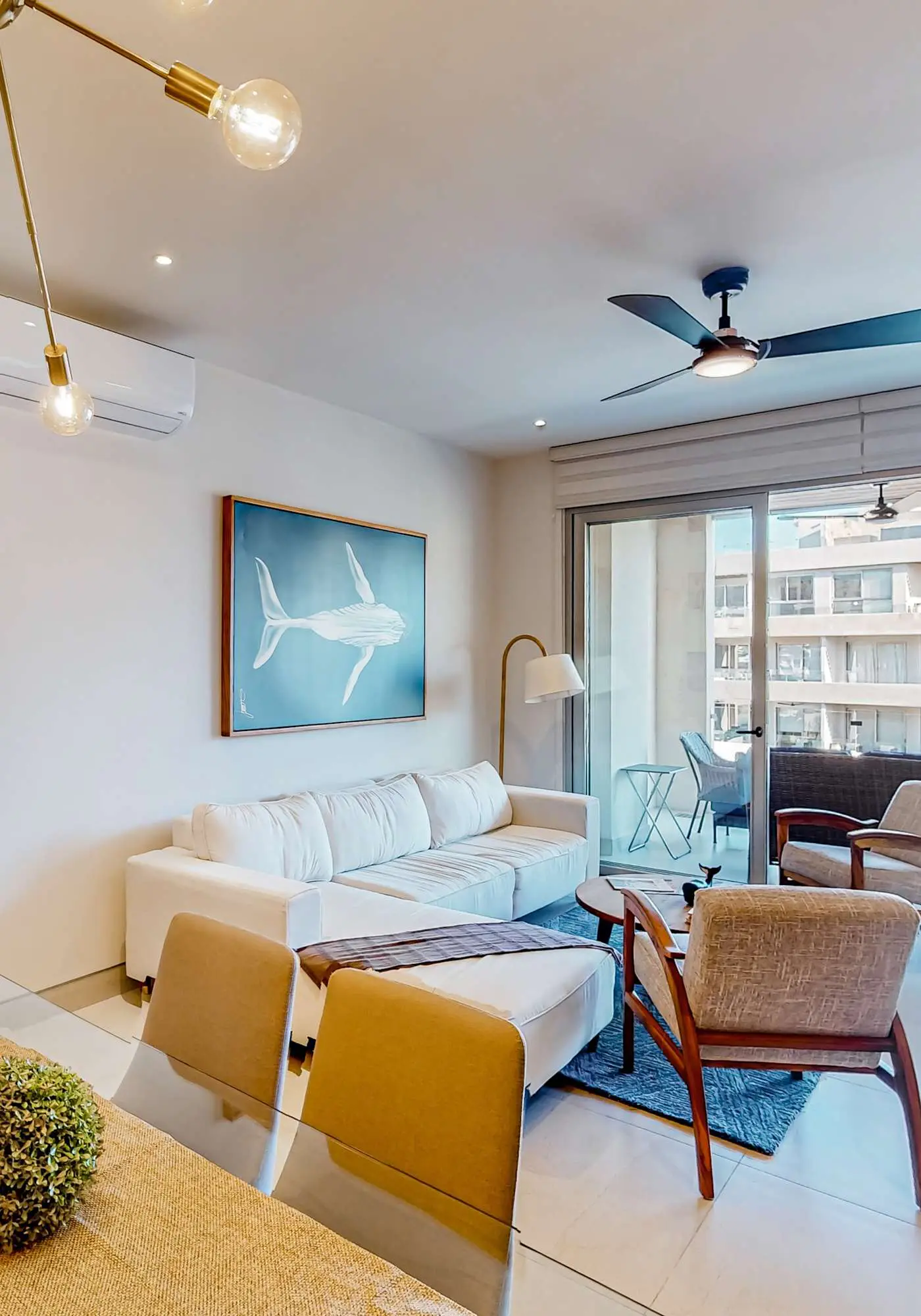 Stunning 2 BR - Pool - Awesome amenities