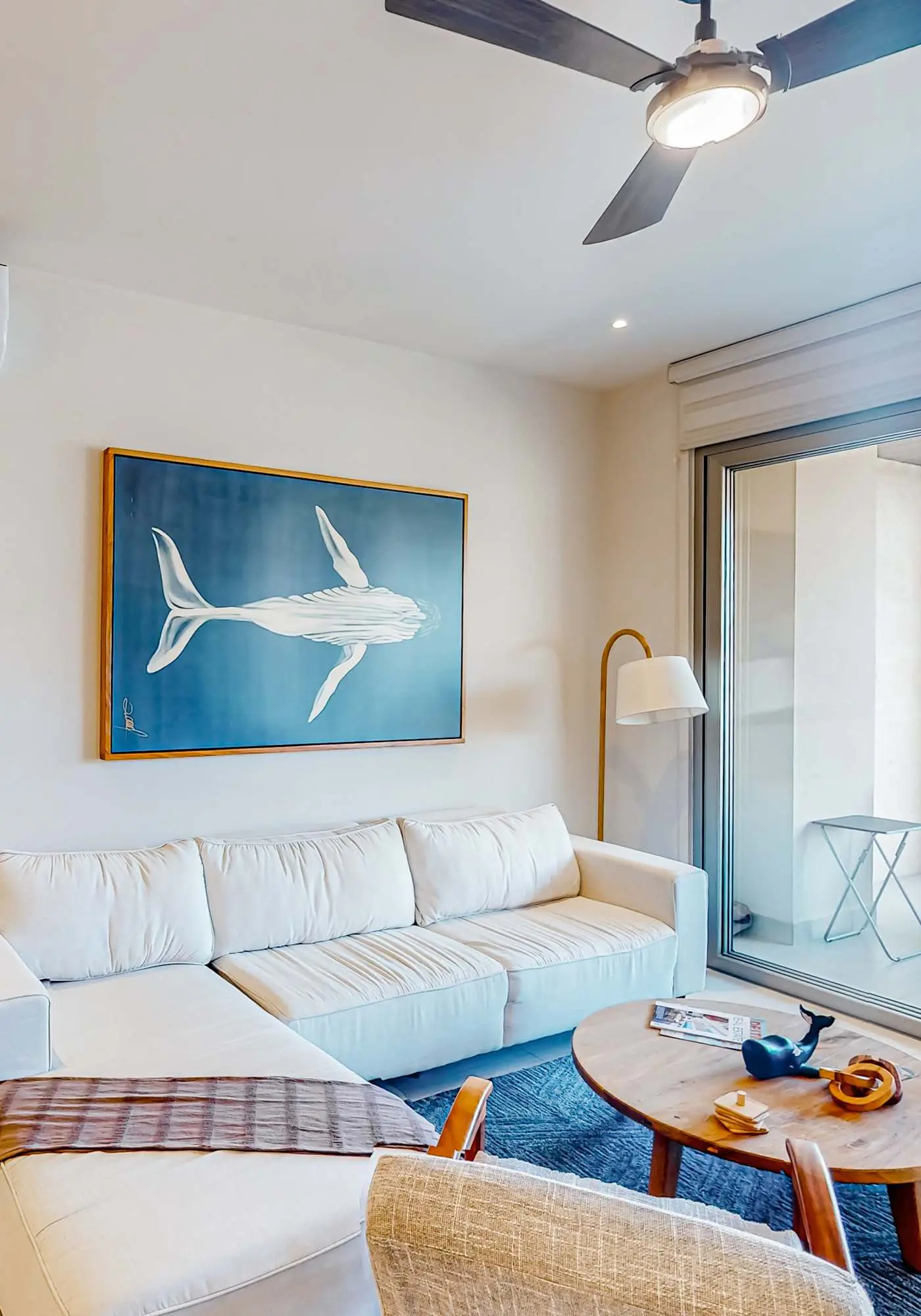 Stunning 2 BR - Pool - Awesome amenities