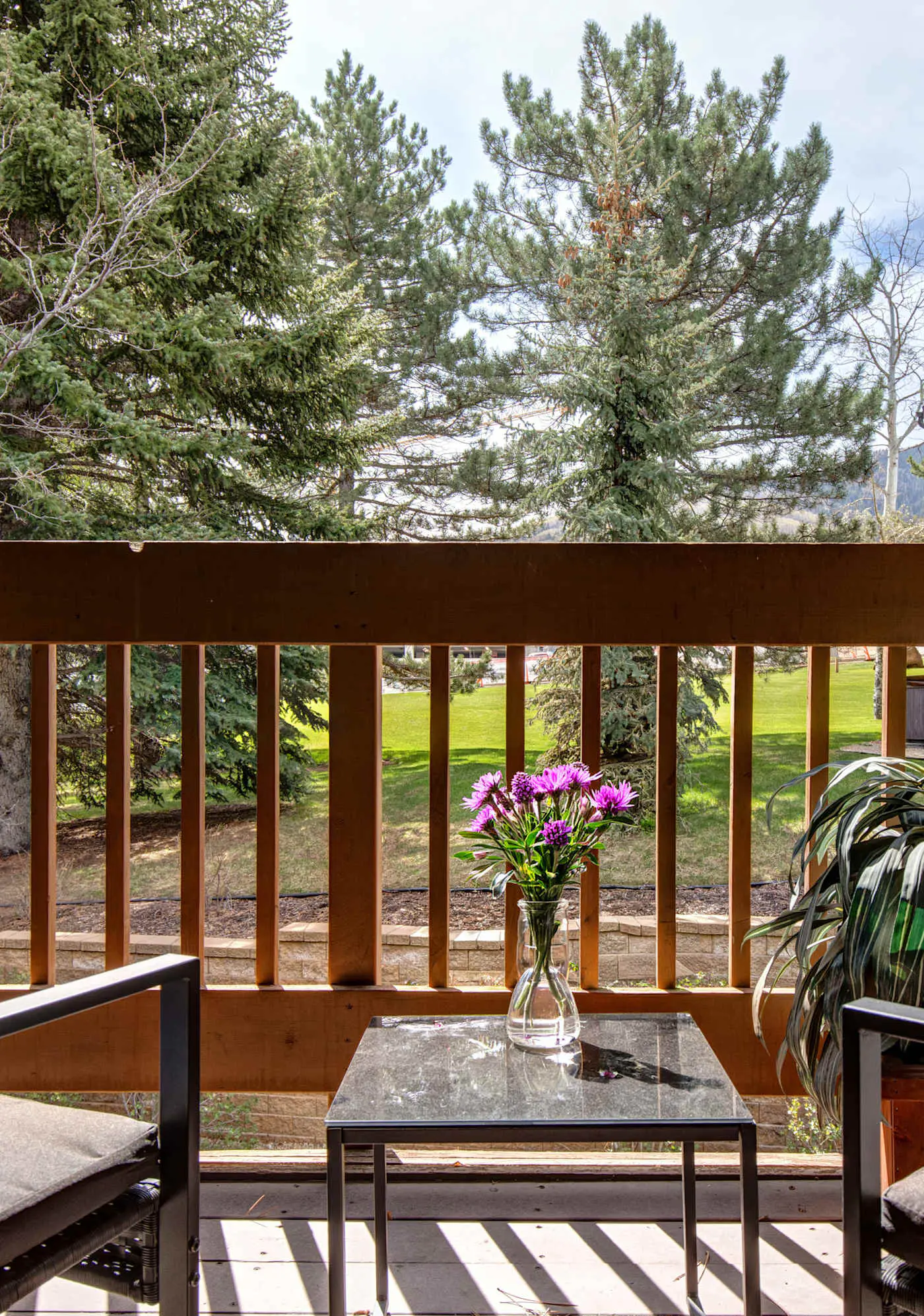 3BR Townhouse with Loft - Walk to Ski Lifts