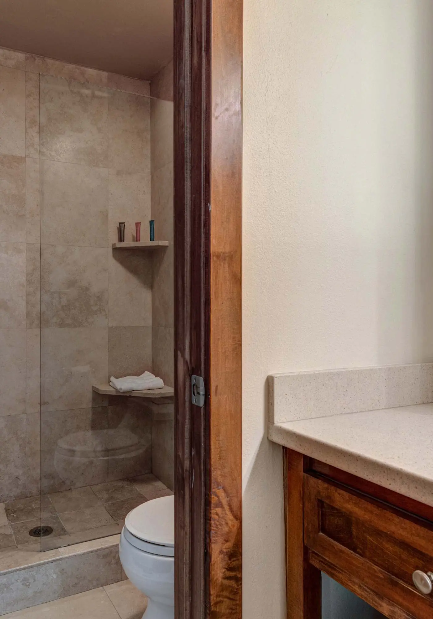 3BR Townhouse with Loft - Walk to Ski Lifts