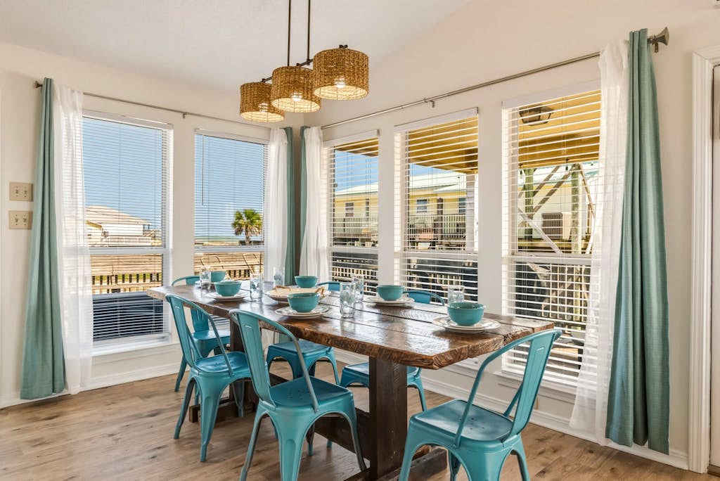 Mac's Crab Shack | Ocean Views |Great Location