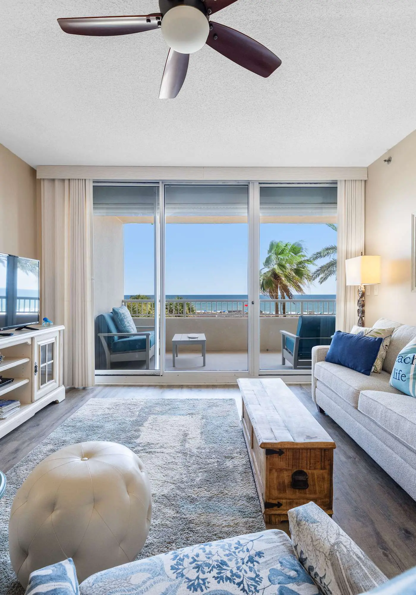 2BR Beach Condo, Shared Pool, Tennis Courts 