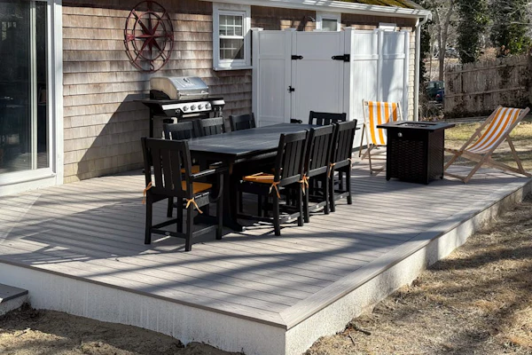 Beautifully renovated home near Scargo Lake with deck, W/D, AC, games, & yard