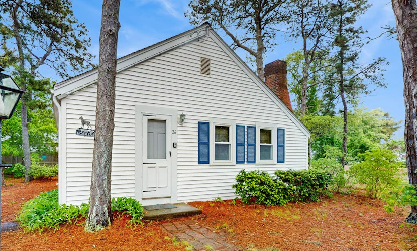 Adorable Cape Escape W/ Private Beach Access, Full Kitchen, & Perfect Location