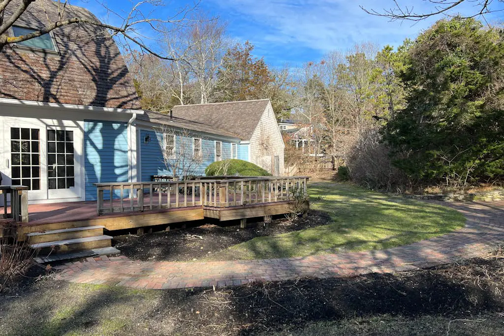 Sheep Pond Bow House