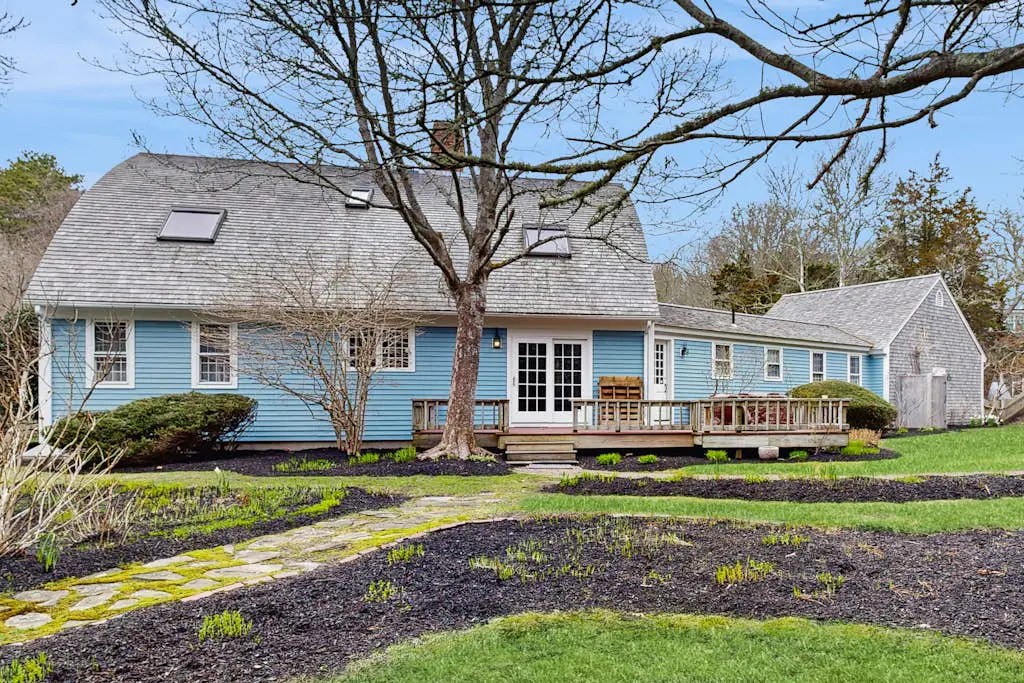 Sheep Pond Bow House