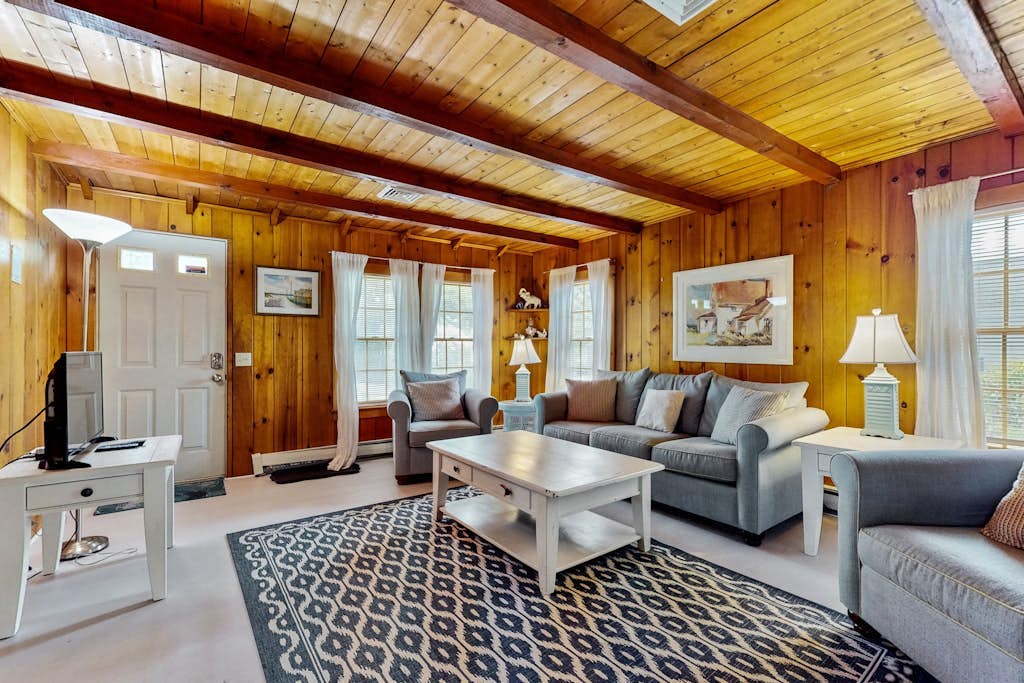 Garden Cottage Just Steps from the Beach in Cape Cod