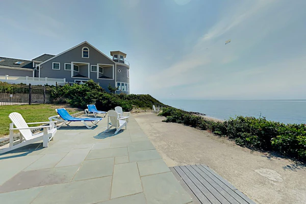 Sleek, modern home with central AC - steps to private beach & near trail