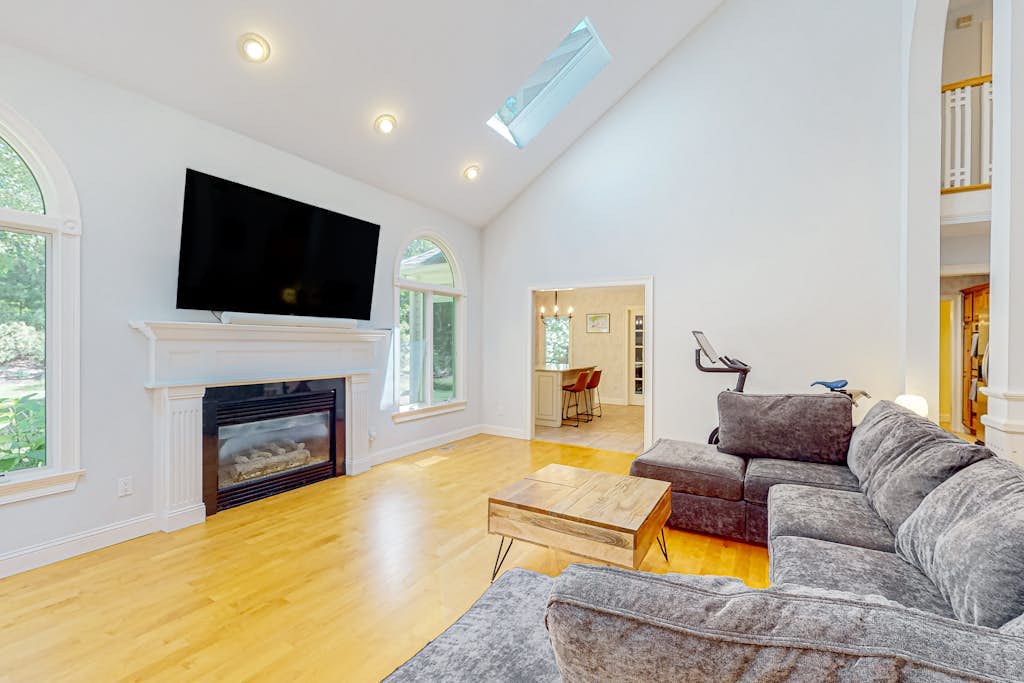 Inviting home with charming outdoor area & firepit - short drive downtown