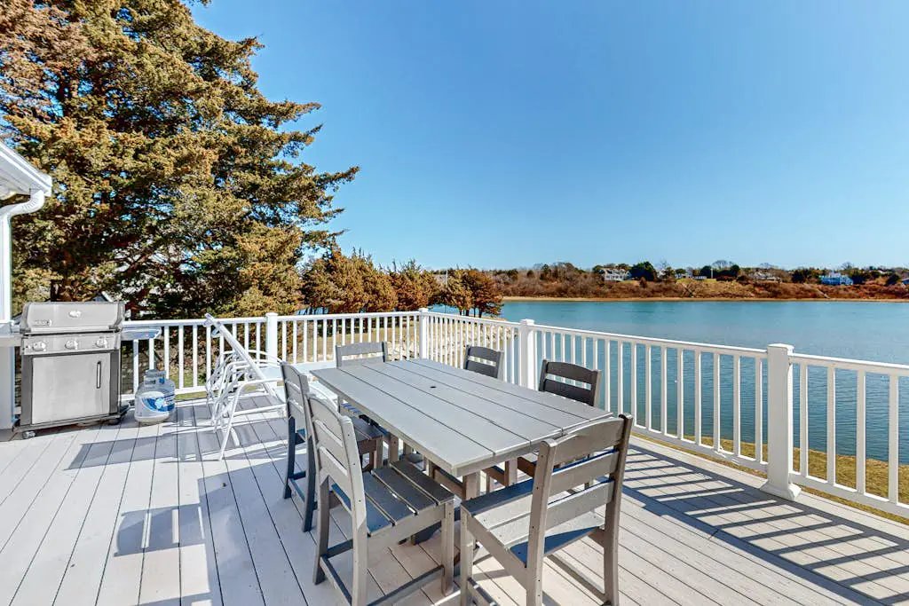 Island Bay Bungalow