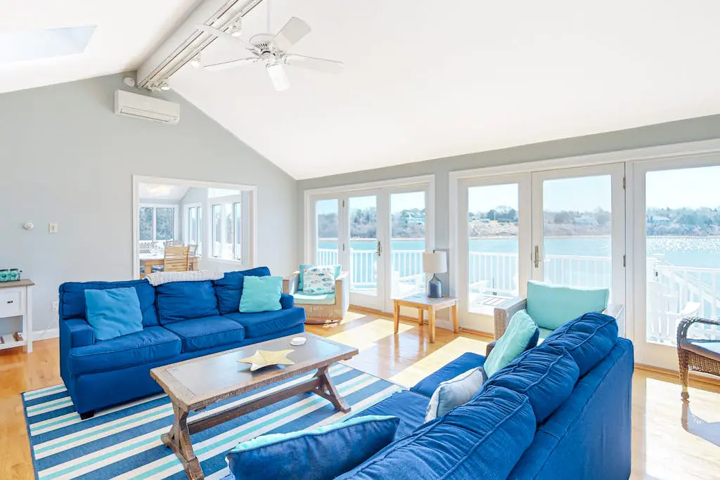 Island Bay Bungalow