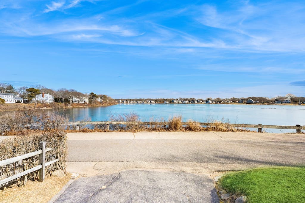 Waterfront home with lake views - walk to Falmouth Heights Beach