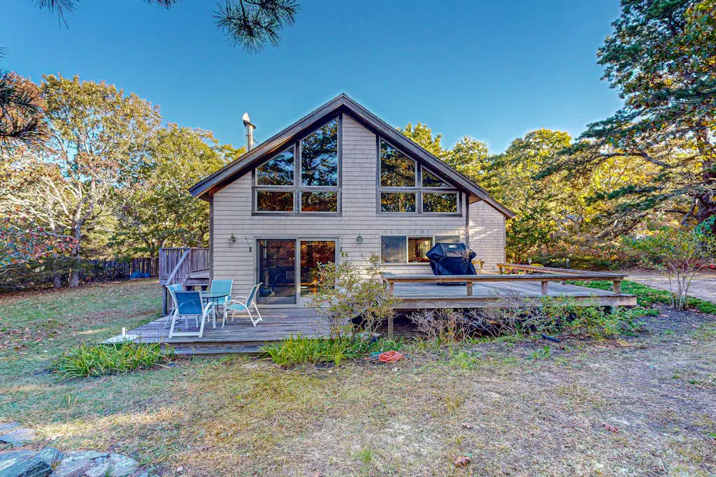 Cozy Island Cabin