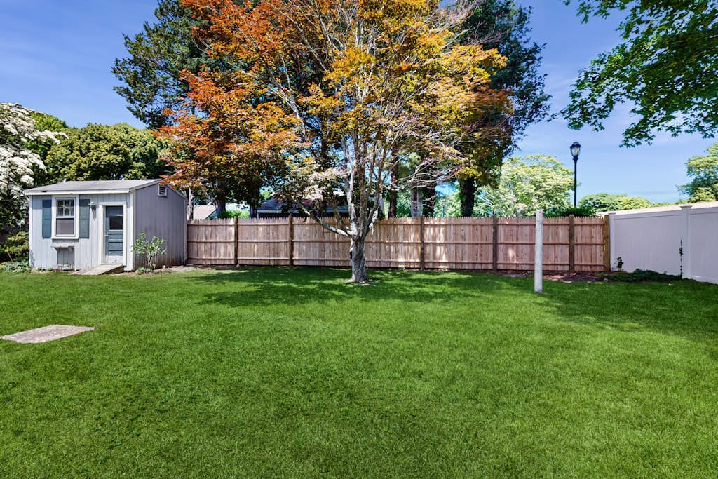 Cape house w/ AC, walk to Park, ferries, dining & shops; close to rail trail