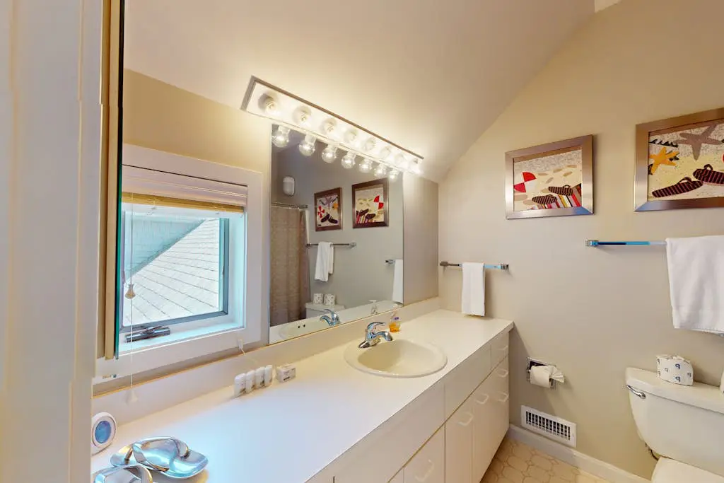 New Seabury Escape