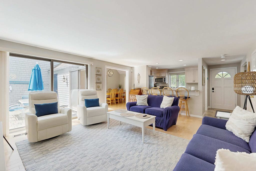 Golf course-front townhouse with private heated pool & poolside patio