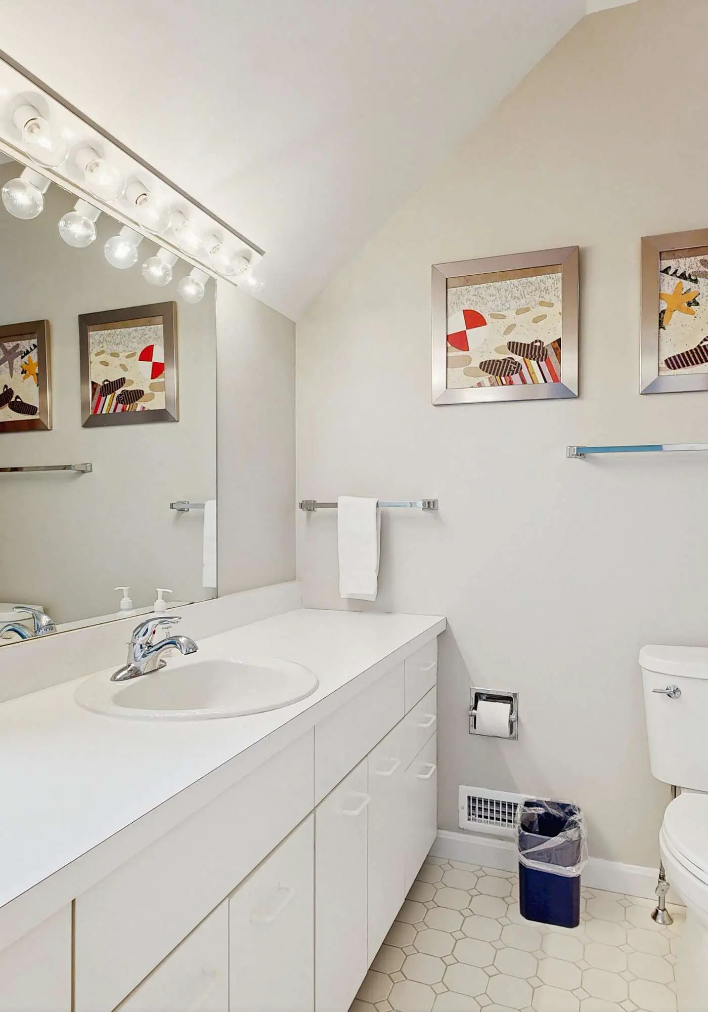 New Seabury Escape