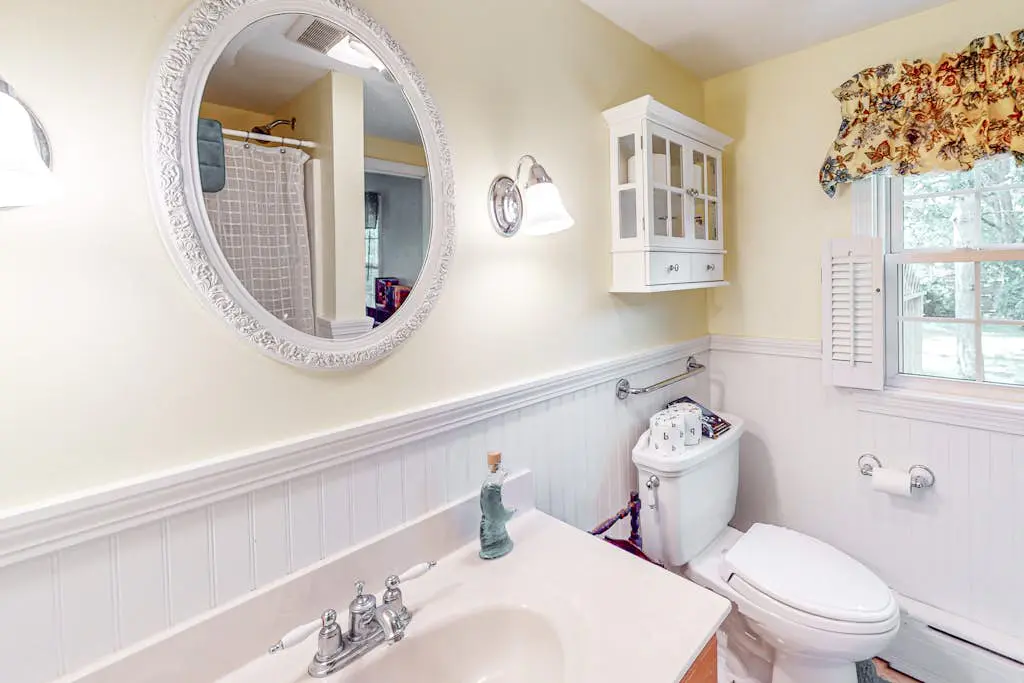 Falmouth Beachtown Getaway