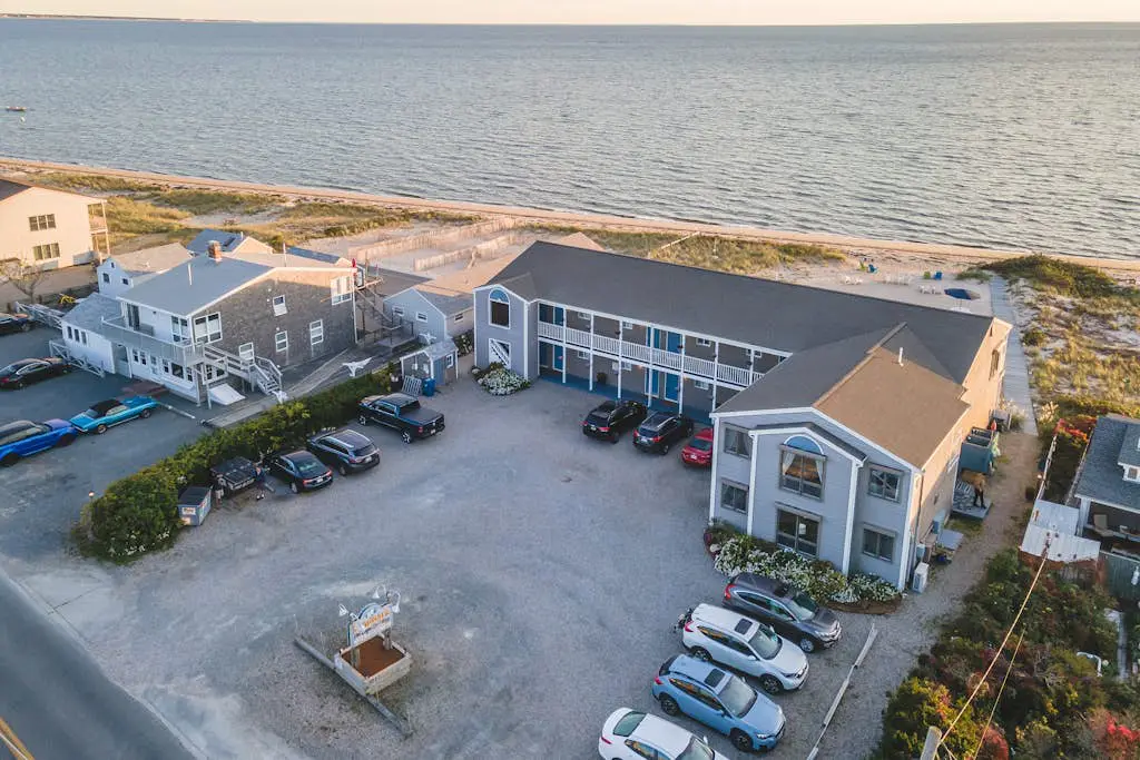 Sandbars Inn #13 - 2nd floor