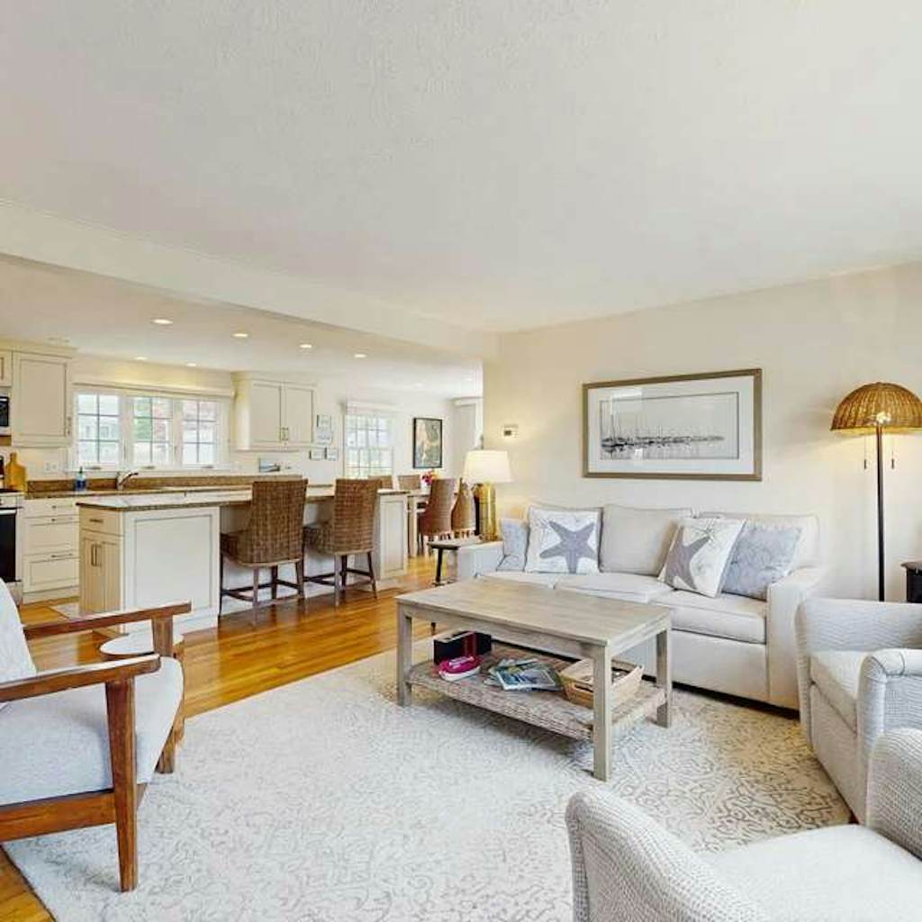 Inviting duplex with central AC, grill, firepit, & walk to beach