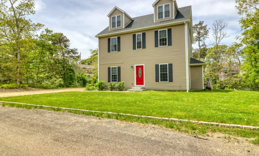 New Construction with Patio & Yard - Downtown & Beaches