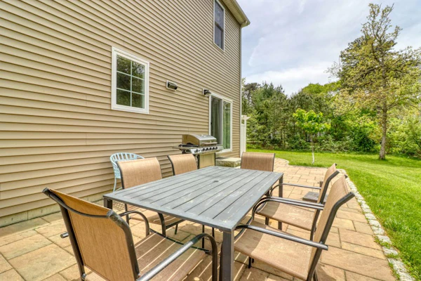 New Construction with Patio & Yard - Downtown & Beaches