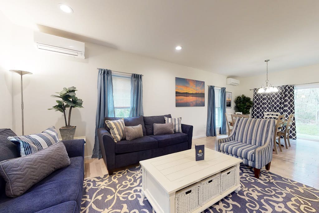 New Construction with Patio & Yard - Downtown & Beaches