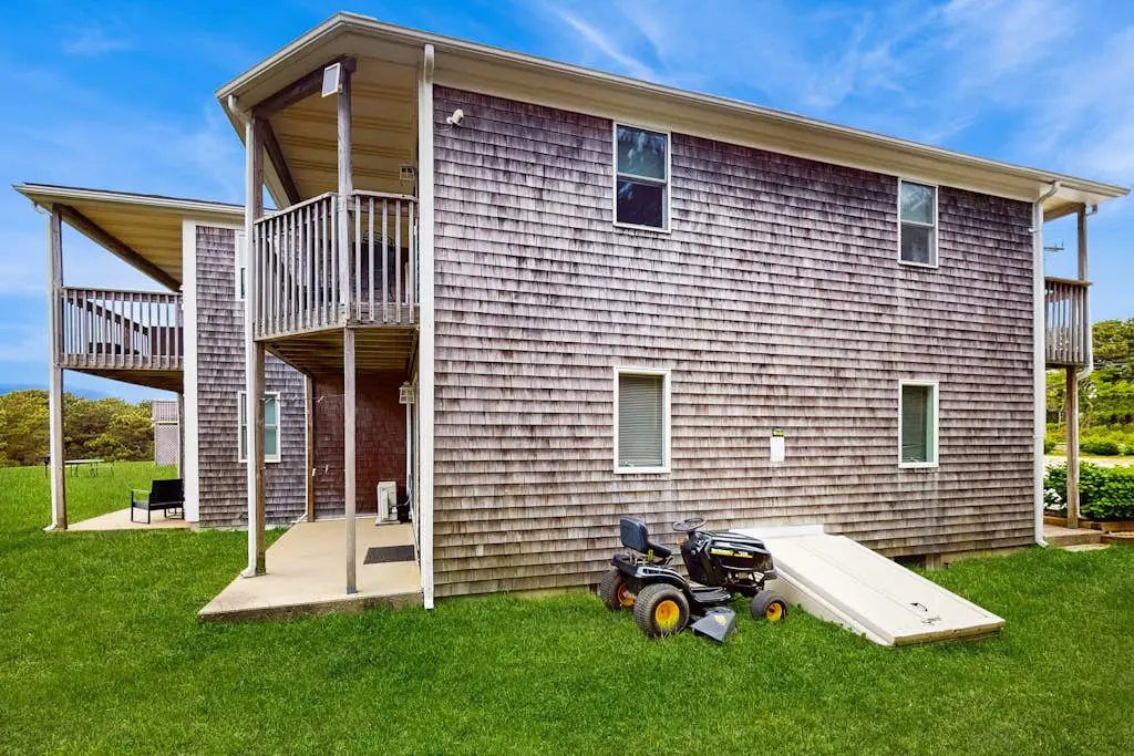 Large Studio with Patio and Pool
