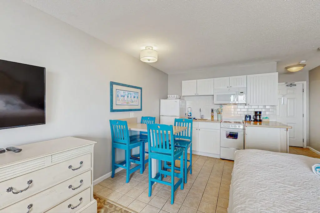 Sandbars Inn #10 - 2nd floor