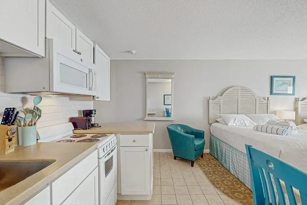 Sandbars Inn #10 - 2nd floor